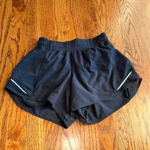 lululemon hotty hot shorts